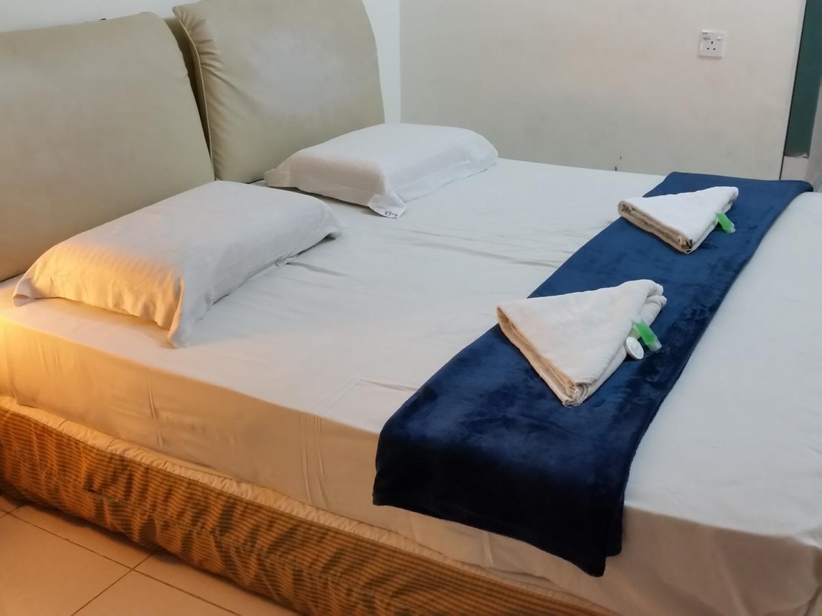 1Libaran Hotel Сандакан Екстер'єр фото